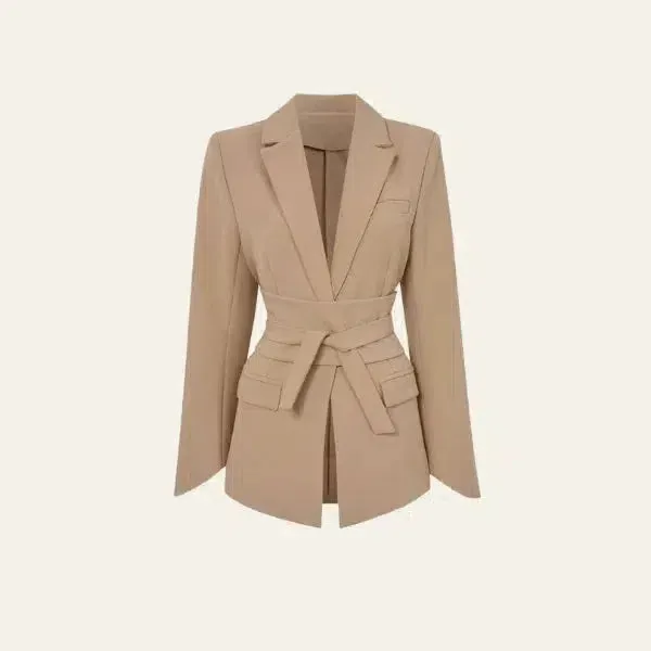 Lucca – Sharp lapels – Tailored blazer